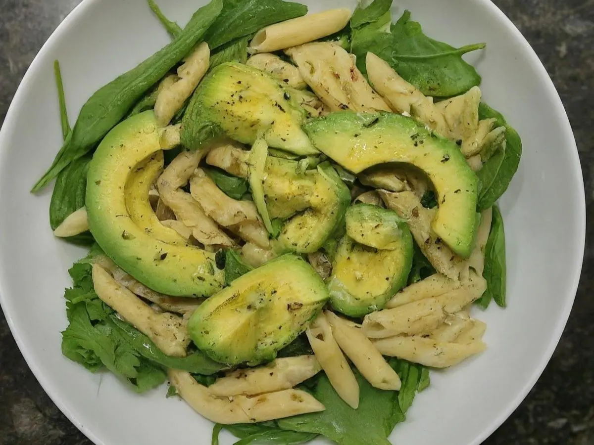 Pasta Salad with Avocado