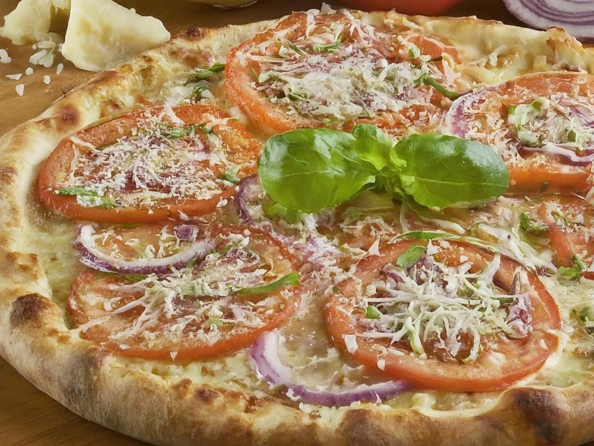 Large Lite House Pizza
