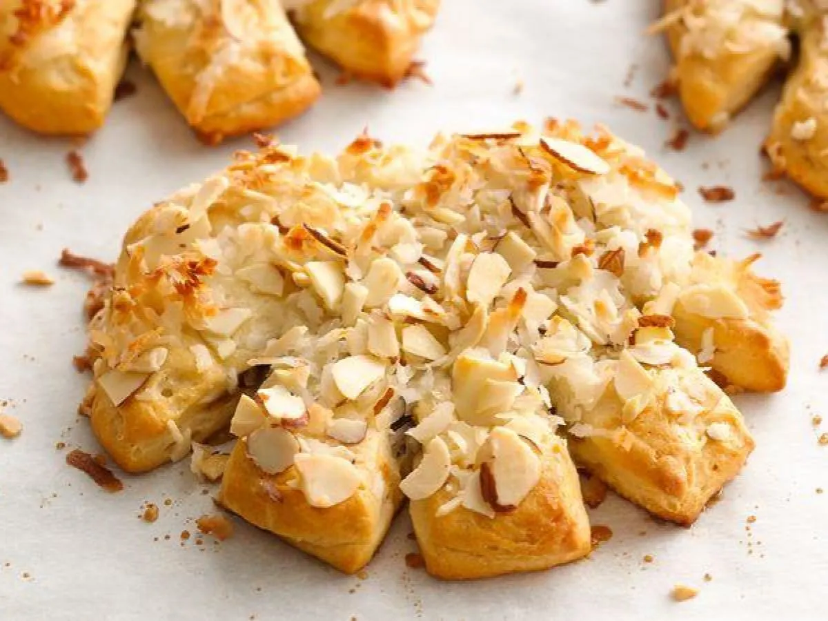 Bear Claw Bear Claw