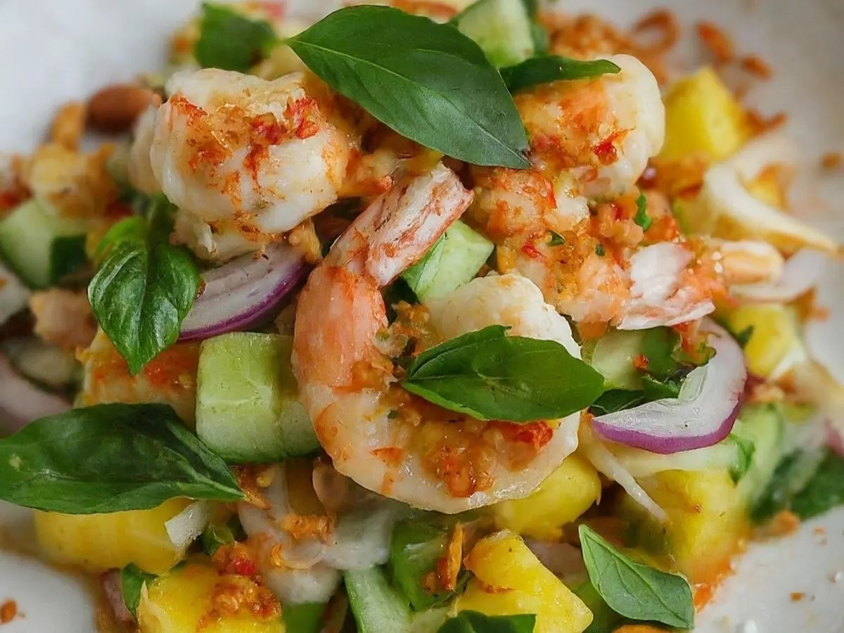 Pineapple Cucumber & Prawn Salad [Small]