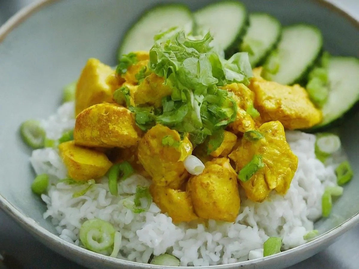 Turmeric Chicken over Coconut Rice [Small]