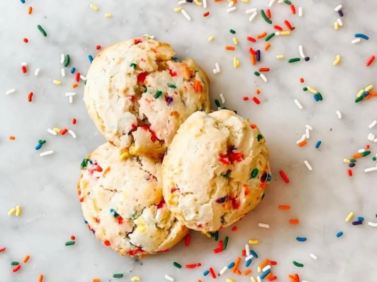 GF Sprinkle Sugar Cookie