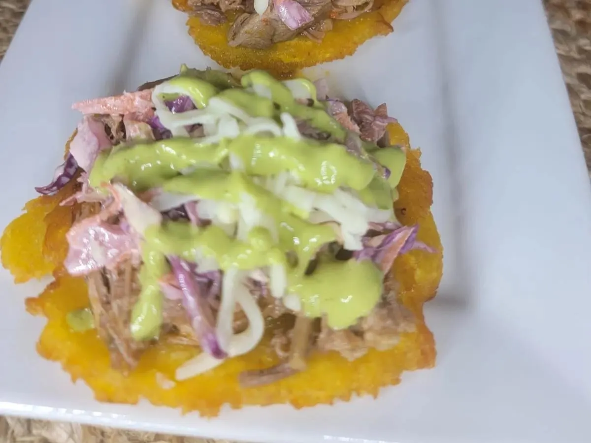 Tostones Beef