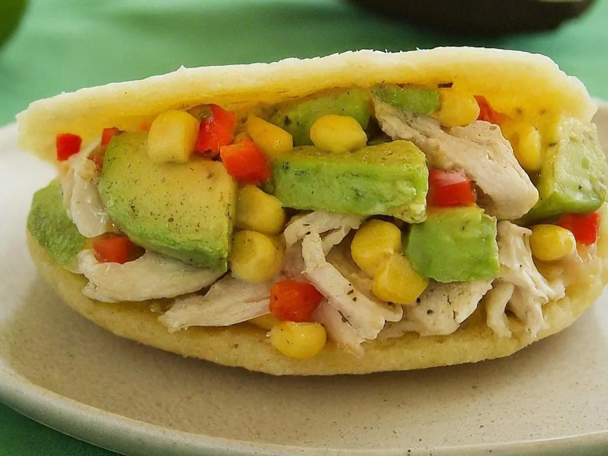 Arepa Queen and Side Salad Box