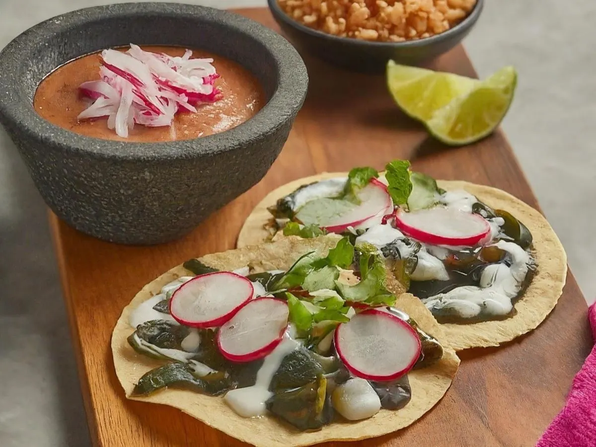 Rajas Tacos (Corn) Box Rajas Tacos (Corn) Box