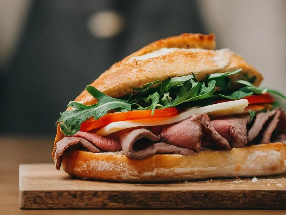 Individual Roast Beef Sandwich (No Mayo)