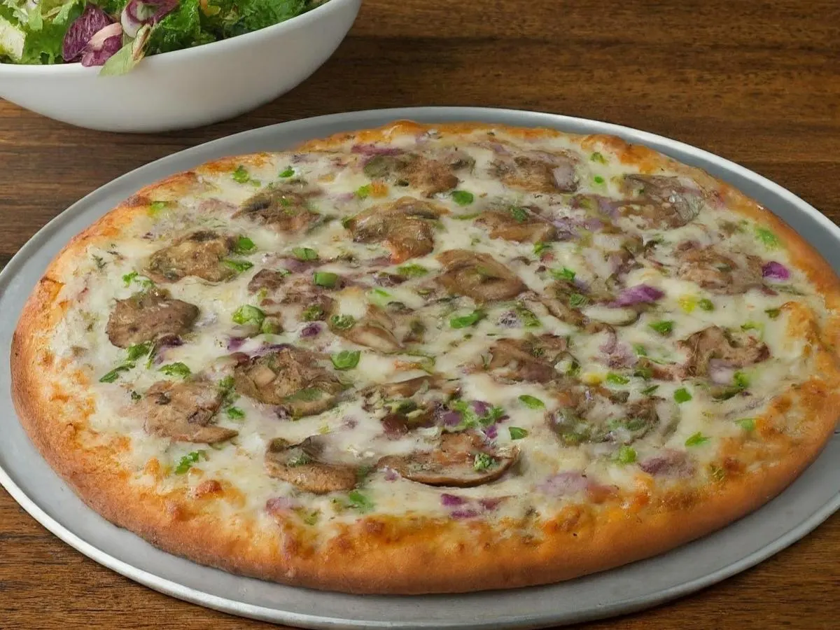Personal Veggie Gourmet Pizza (No Tomatoes) with Side Salad
