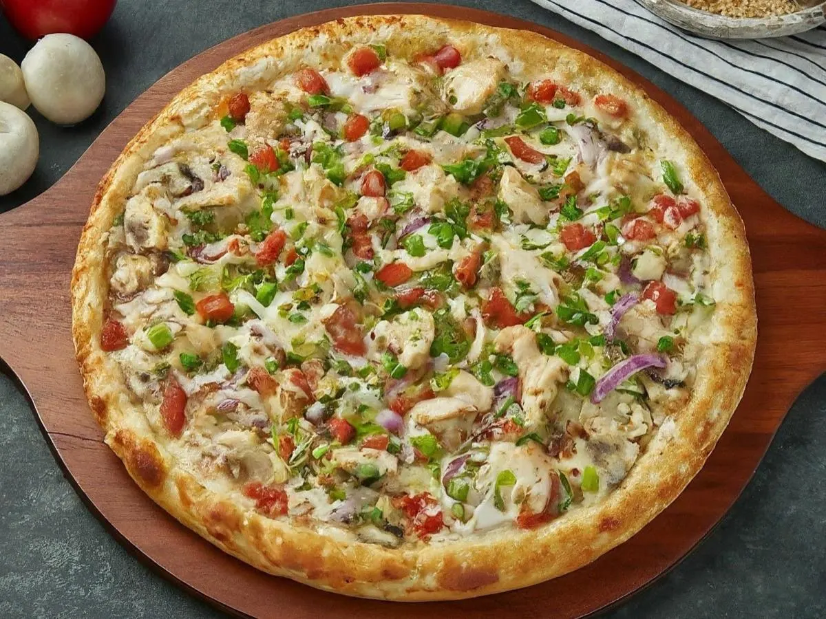 Garlic Chicken Pizza Garlic Chicken Pizza