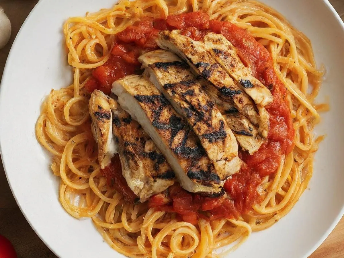 Spaghetti Pomodoro with Grilled Chicken