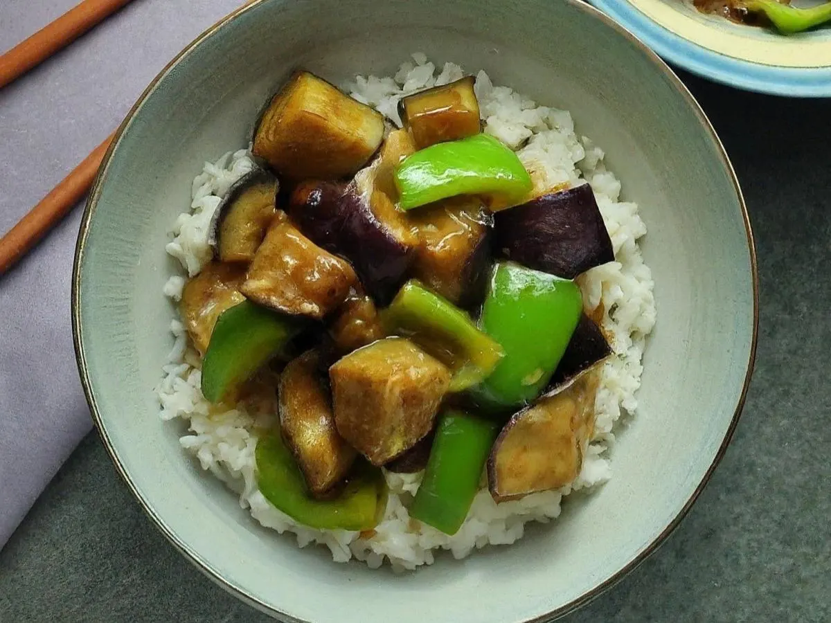Eggplant with Mixed Peppers and Rice Eggplant with Mixed Peppers and Rice