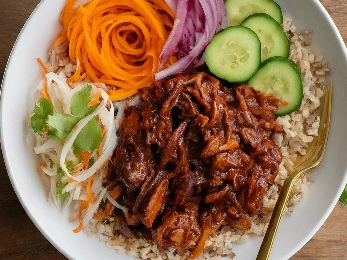 Bbq Jackfruit and Brown Rice Vietnamese Bowl Bbq Jackfruit and Brown Rice Vietnamese Bowl