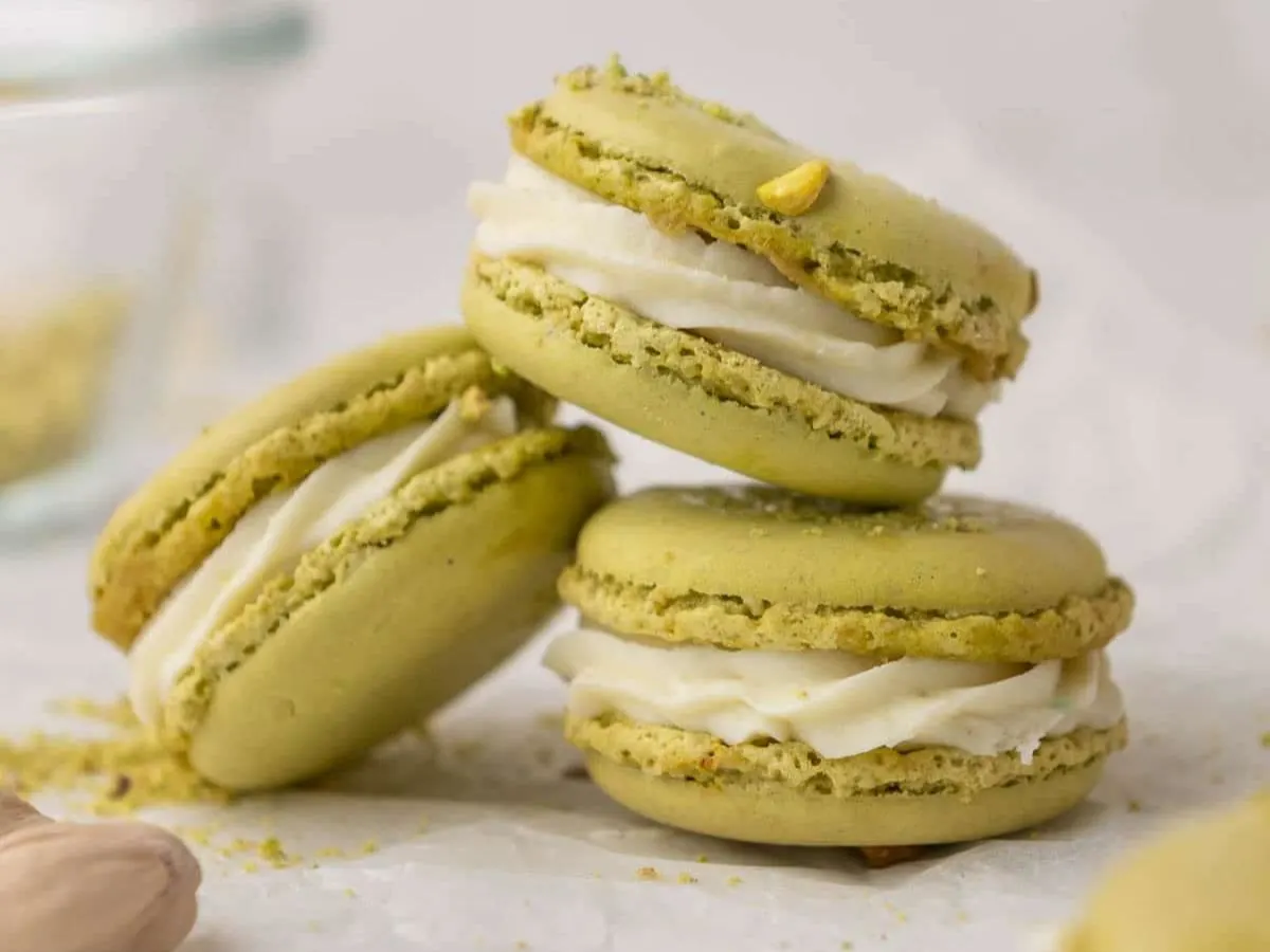 Pistachio Macaron Pistachio Macaron