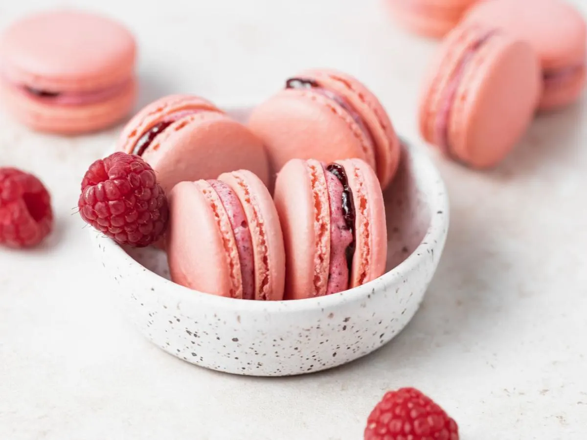 Raspberry Macaron Raspberry Macaron