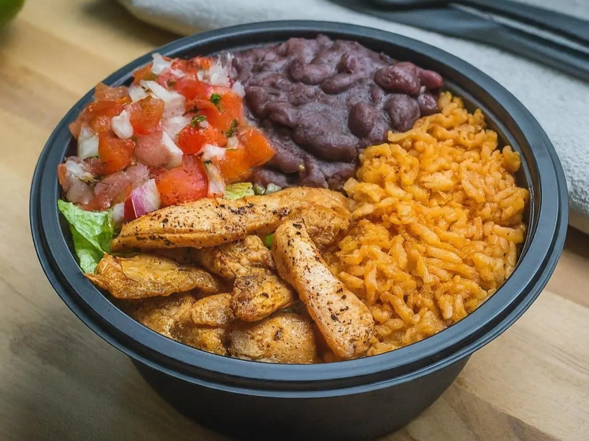 Dairy-Free Pollo Asado Super Burrito Bowl Dairy-Free Pollo Asado Super Burrito Bowl