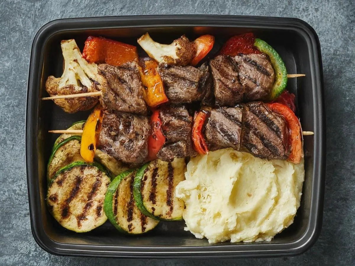 Ribeye Kebabs with Mashed Potatoes and Grilled Vegetables Ribeye Kebabs with Mashed Potatoes and Grilled Vegetables