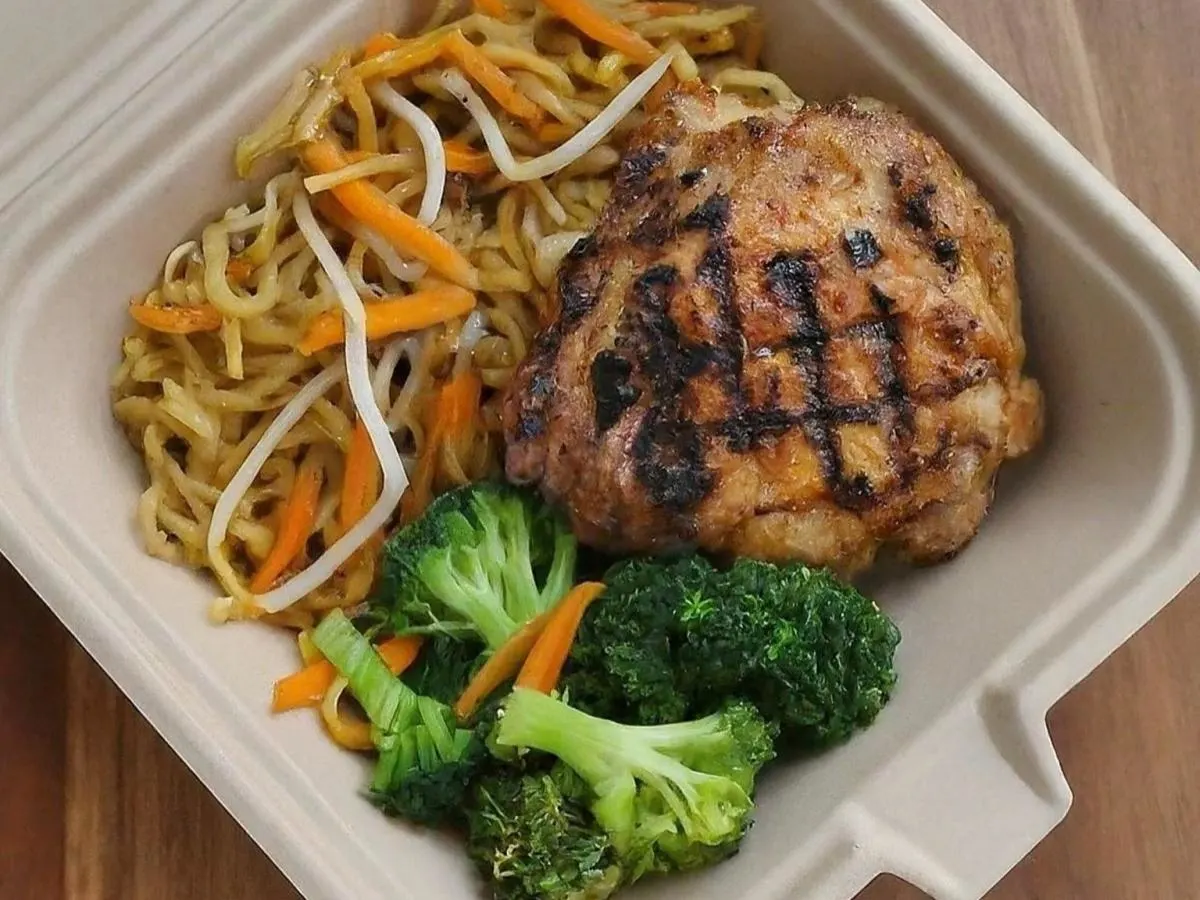 Laotian Chicken with Chow Mein and Broccoli