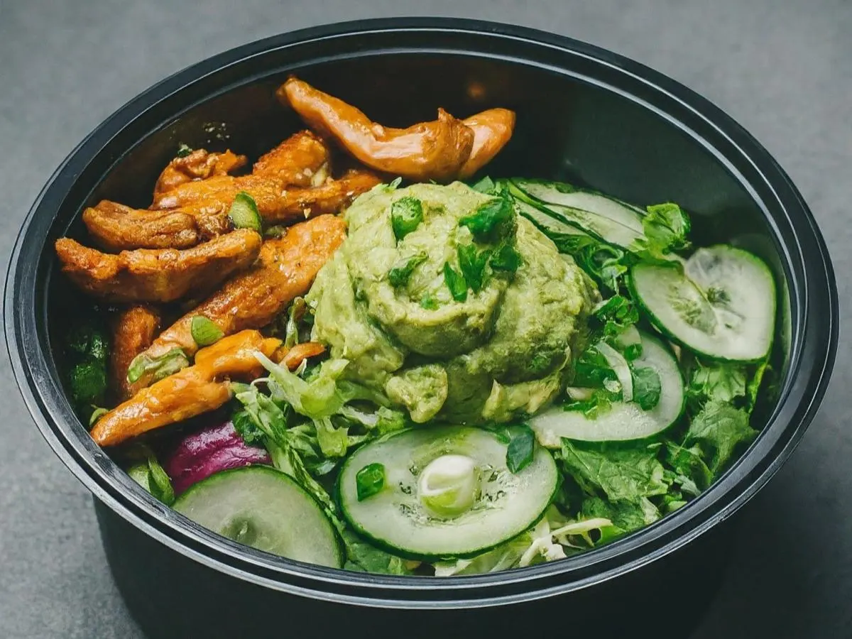 The Green Salad with 7-Spice Chicken The Green Salad with 7-Spice Chicken