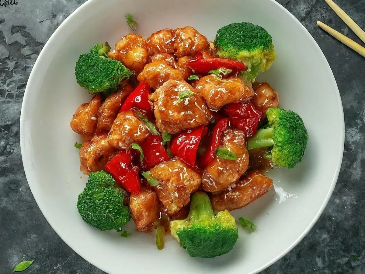 General Tso's Chicken & Rice