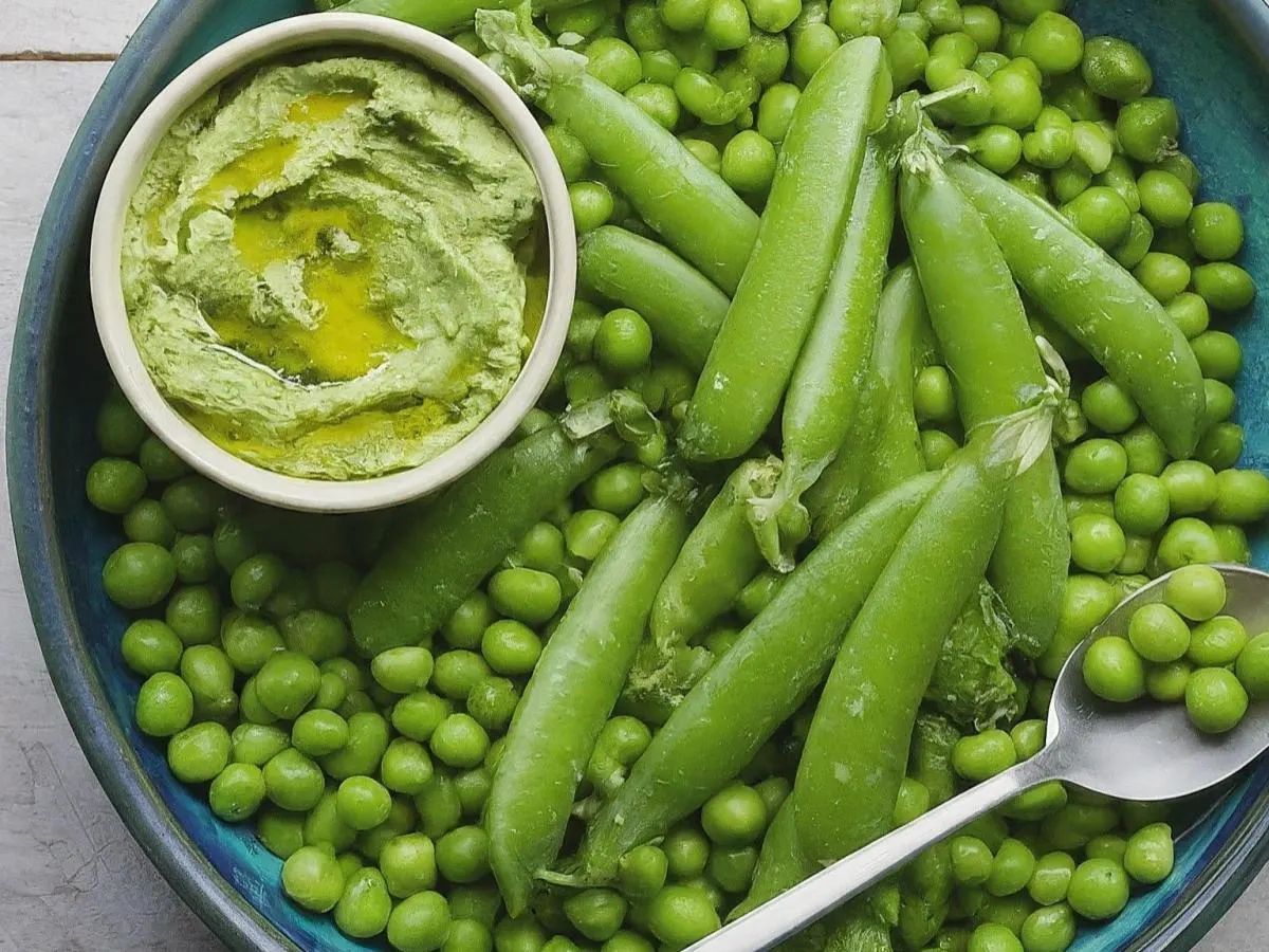 Spring Pea and Mint Dip