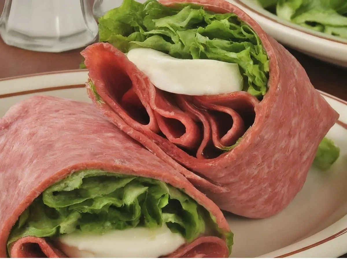 Salami and Mozzarella on Tomato Wrap Salami and Mozzarella on Tomato Wrap