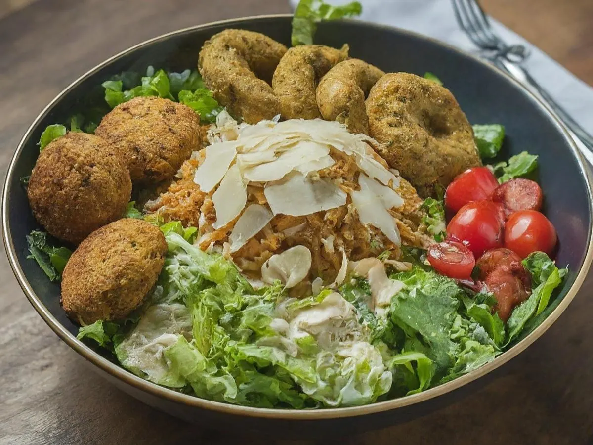 Chicken Kofta Salad Bowl
