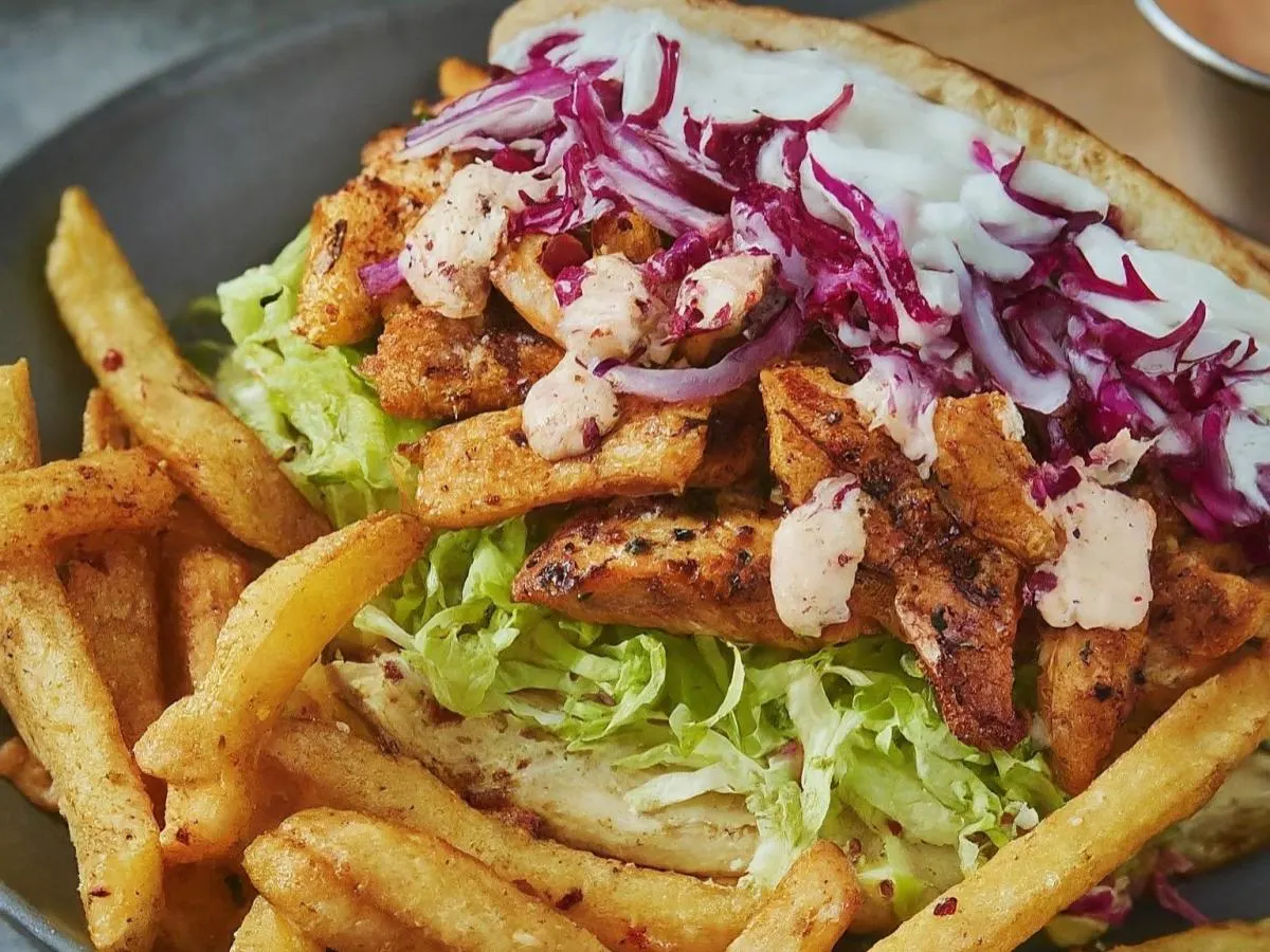 Chicken Gyro BOX with Spicy Aioli Sauce