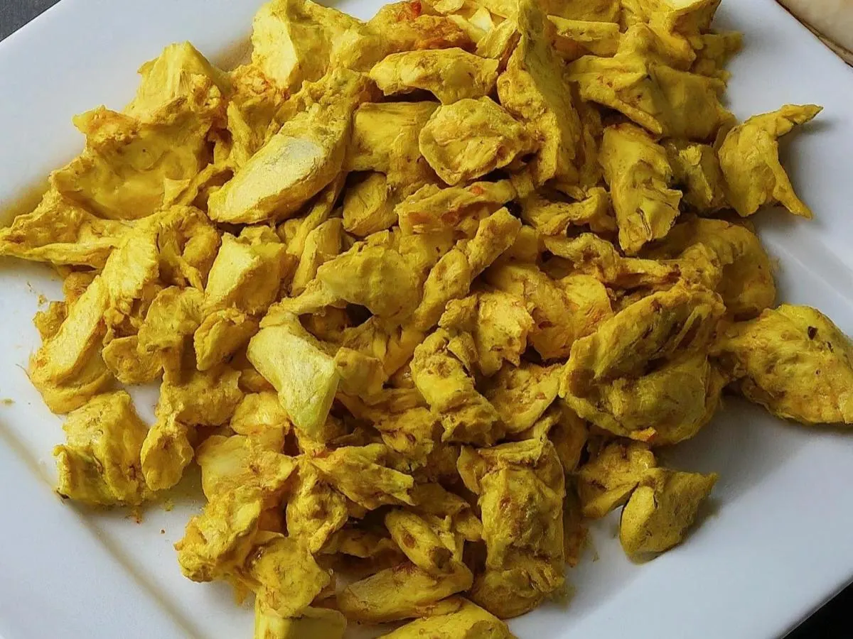 Saffron Chicken Shawarma Saffron Chicken Shawarma