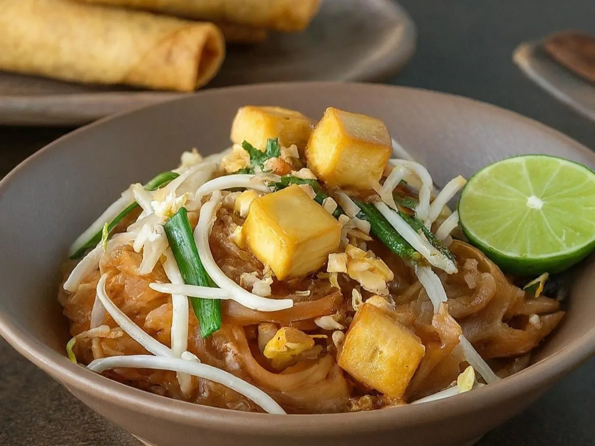 Tofu Pad Thai with Vegetable Egg Roll Tofu Pad Thai with Vegetable Egg Roll