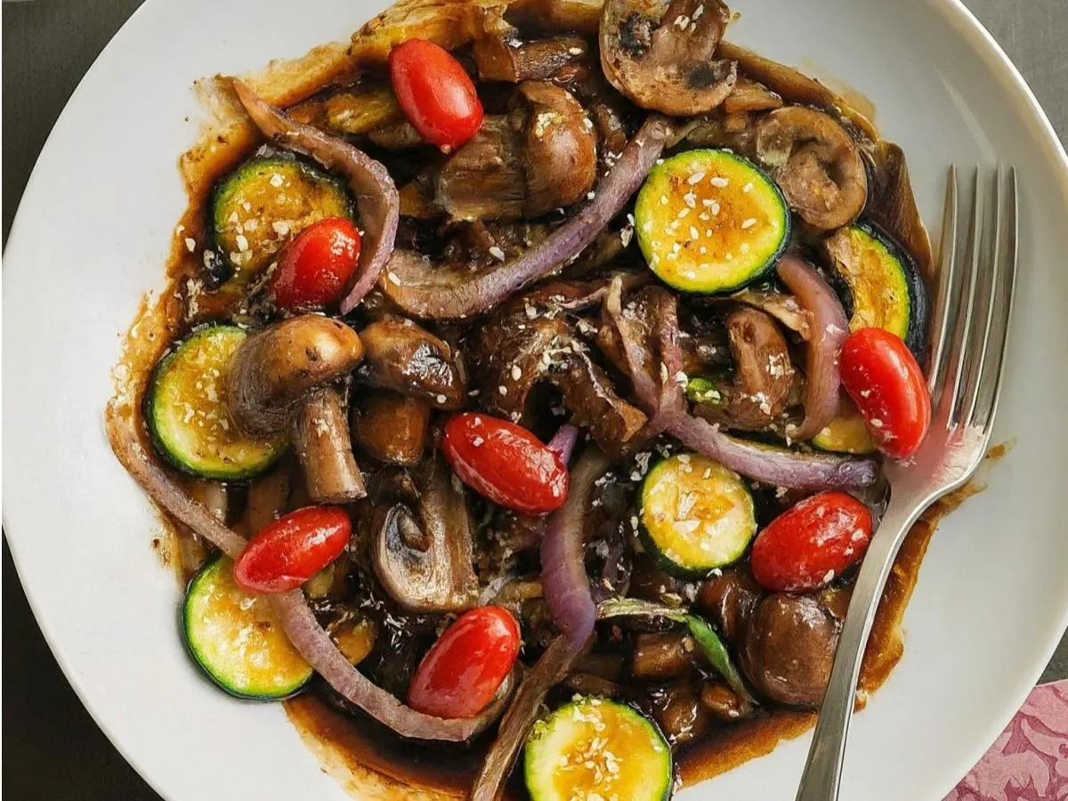Light Carb Mushroom Saltado With Stir Fry Vegetables Light Carb Mushroom Saltado With Stir Fry Vegetables