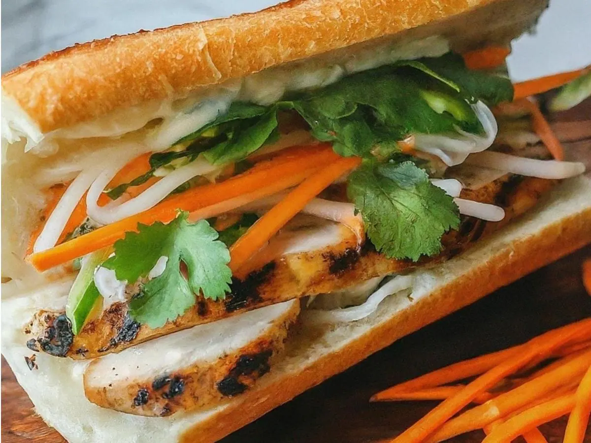 Grilled Chicken Banh mi