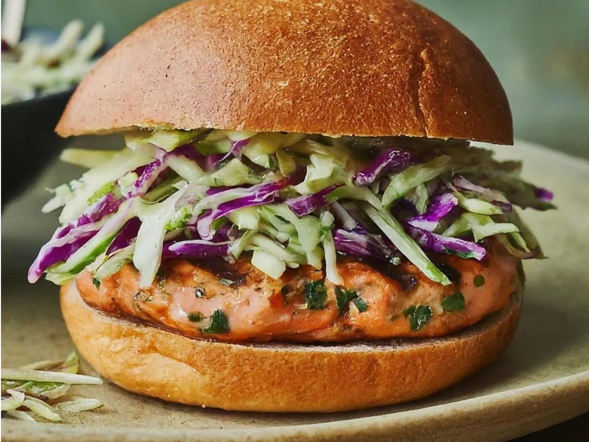 Salmon Burger with Cabbage Apple Slaw Salmon Burger with Cabbage Apple Slaw