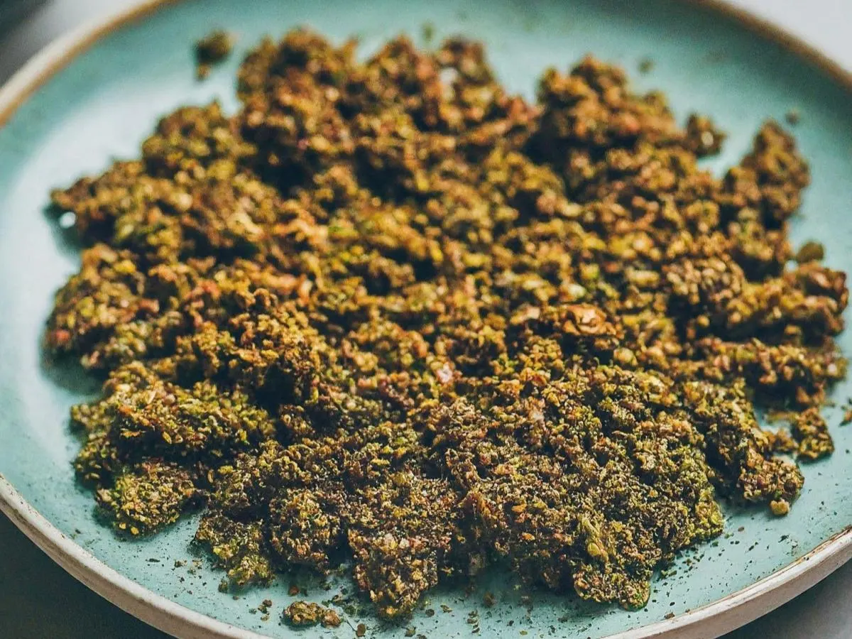Zaatar Spiced Vegan Crumble Zaatar Spiced Vegan Crumble