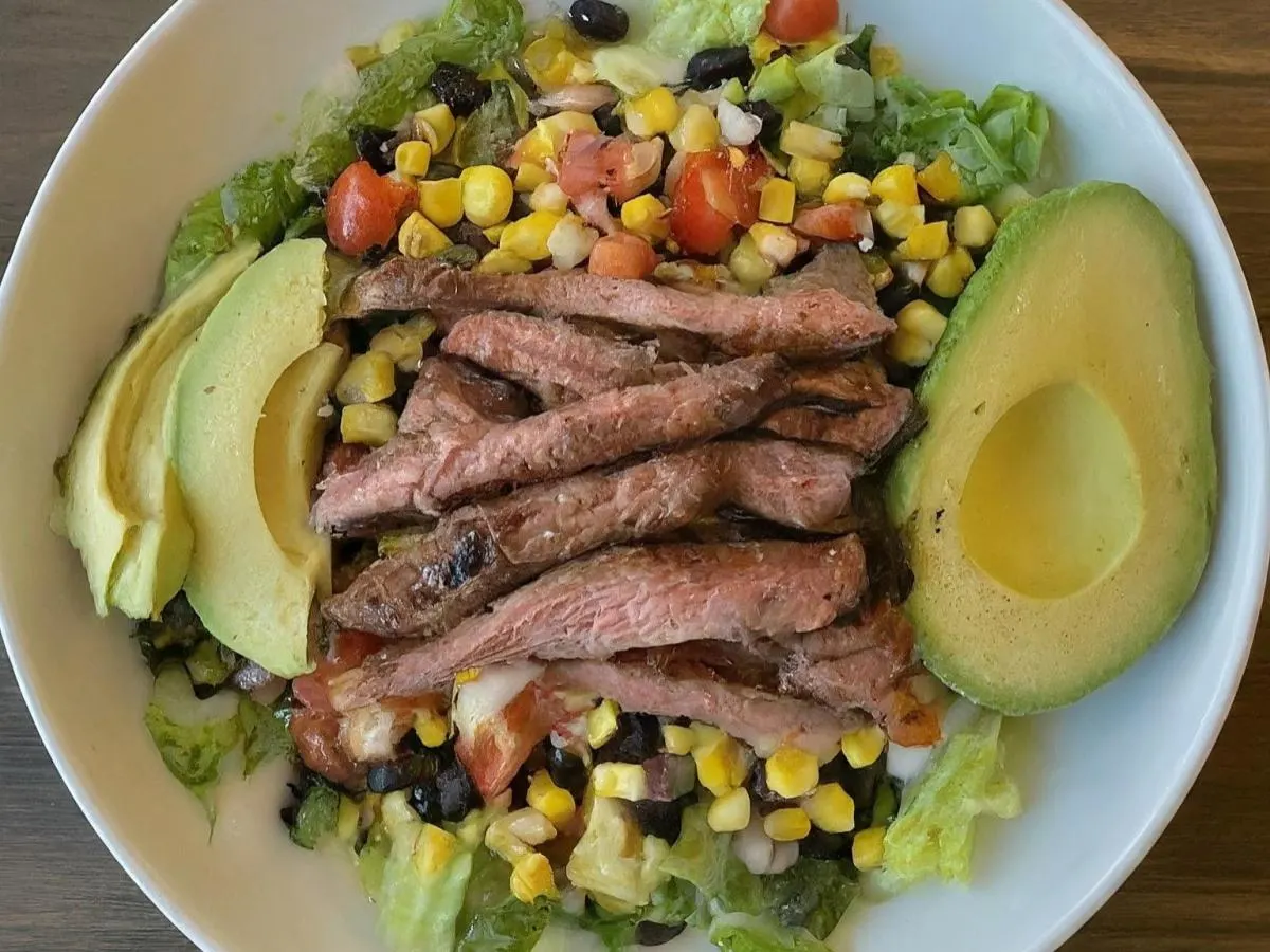 Carne Asada Southwest Salad | Oil and Vinegar Carne Asada Southwest Salad | Oil and Vinegar
