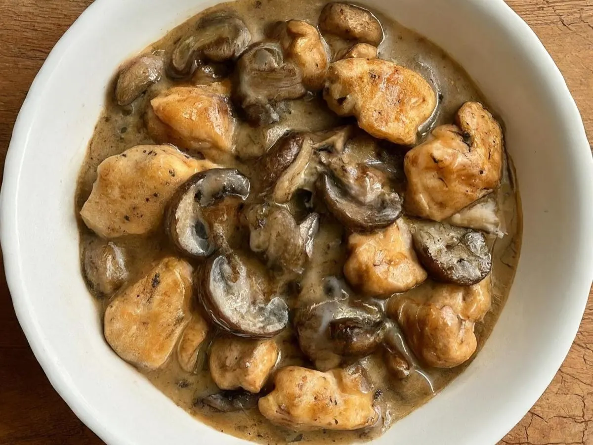 Chicken in Mushroom Sauce