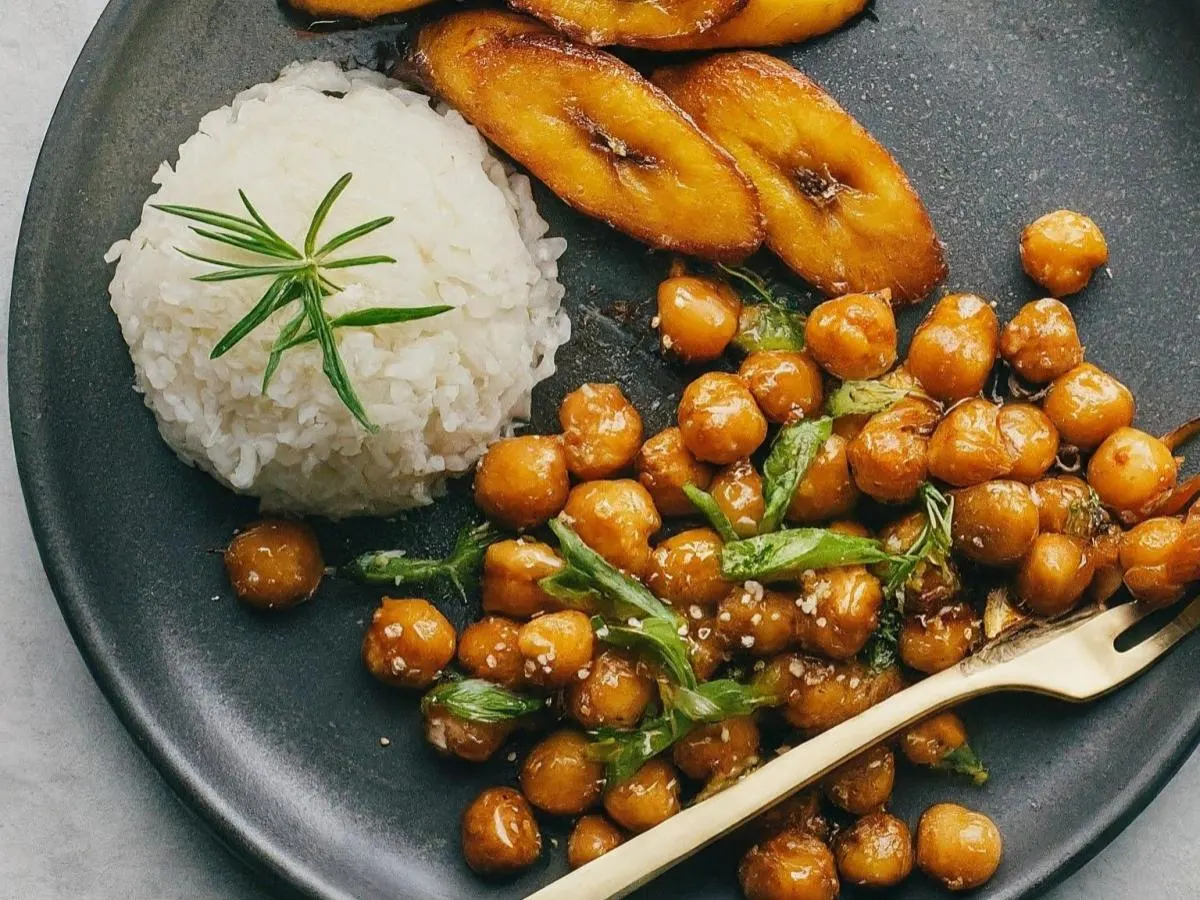 Sesame Scallion Chickpeas Served with Rosemary Jasmine Rice & Sweet Plantain Casserole Sesame Scallion Chickpeas Served with Rosemary Jasmine Rice & Sweet Plantain Casserole