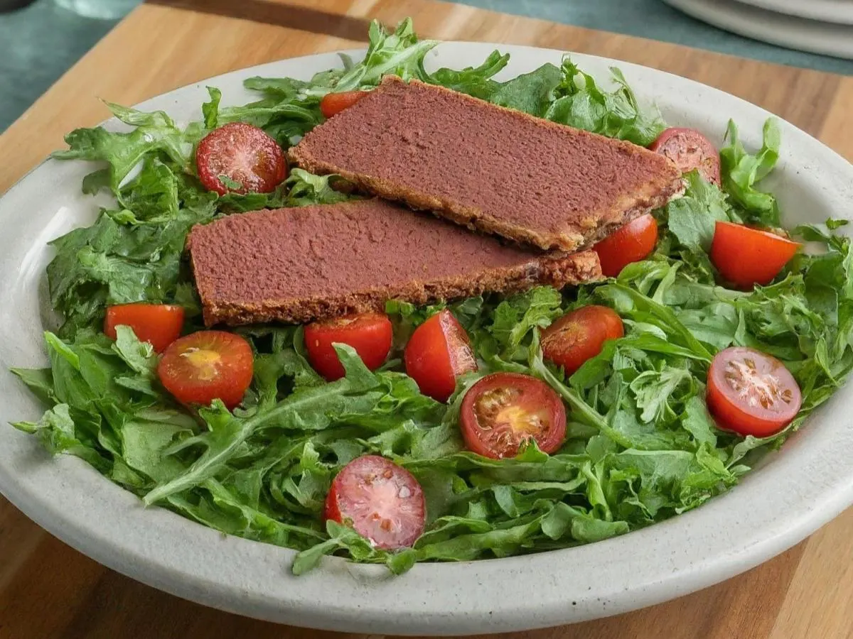 Dairy-Free Arugula Salad with Vegan Corned Beef Dairy-Free Arugula Salad with Vegan Corned Beef