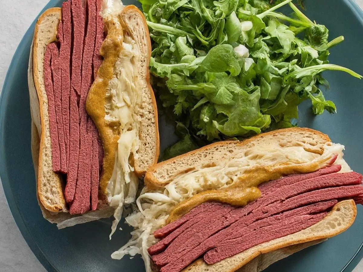 Vegan Reuben on Gluten-Free Bread and Arugula Salad Vegan Reuben on Gluten-Free Bread and Arugula Salad