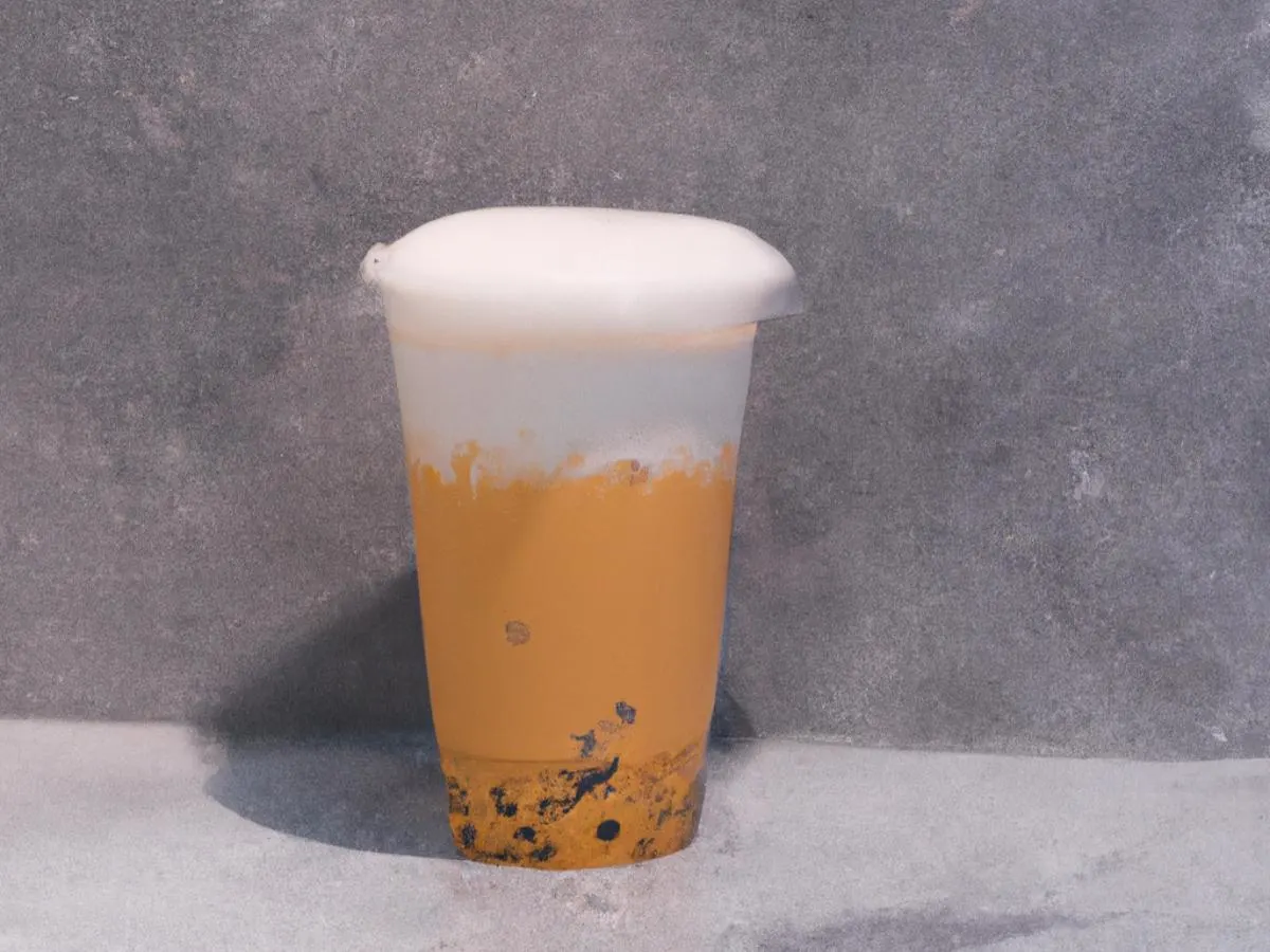Cheese Milk Black Tea with Boba [25% Sweet]
