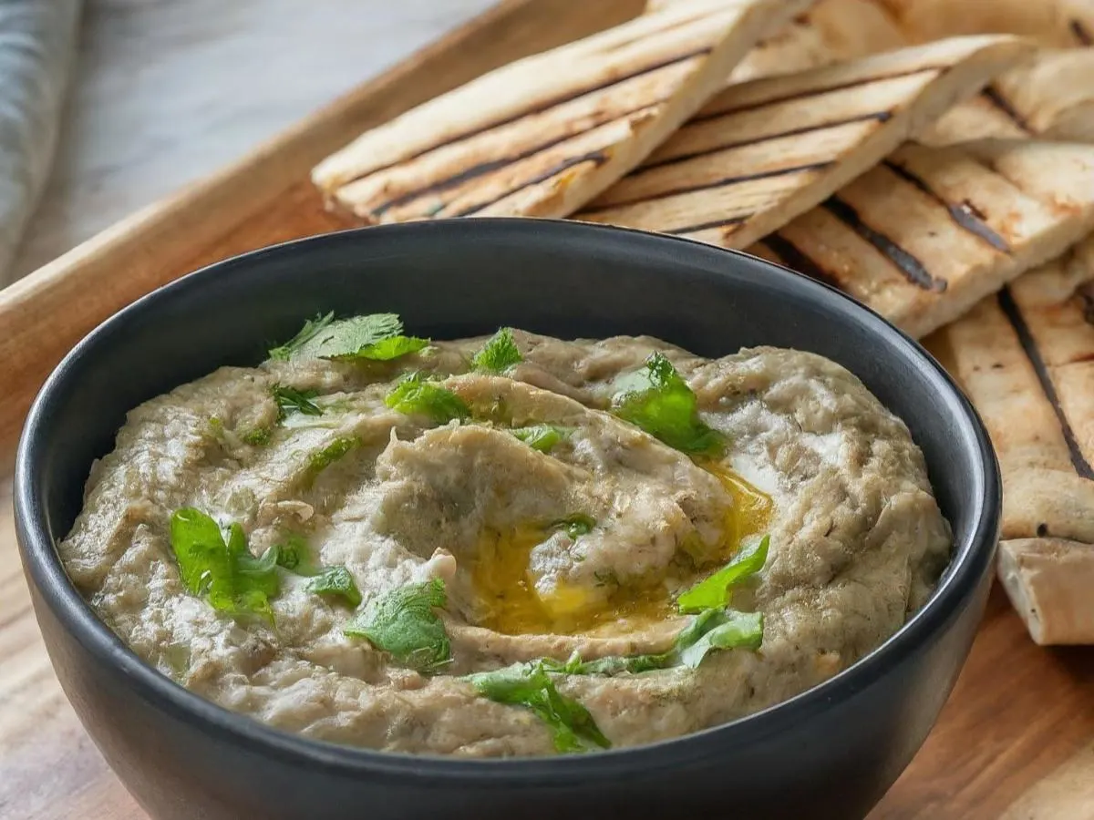 Side of Baba Ganoush and Pita