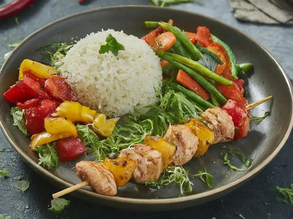 Tavuk Shish Kebab with Rice and Sauteed Veggies
