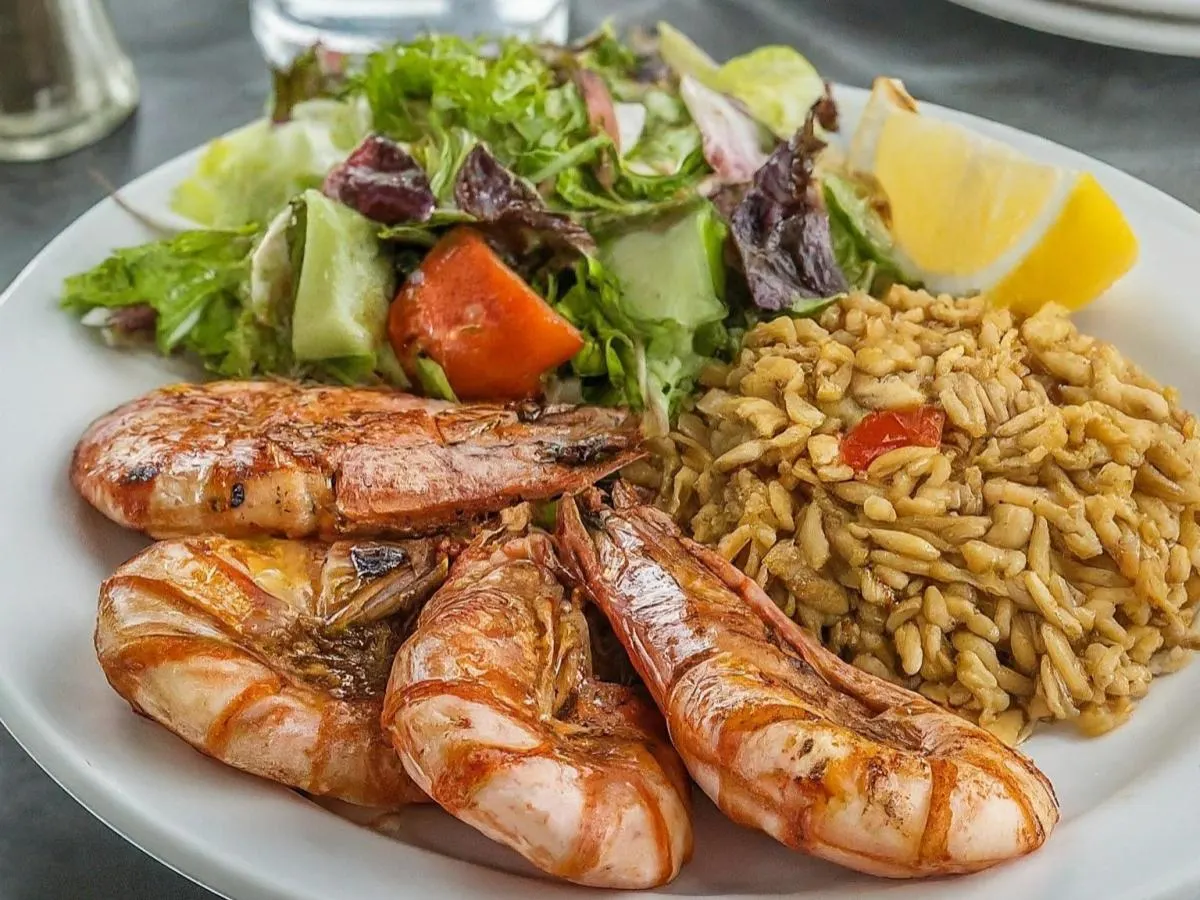 Karides Izgara with Orzo Pilaf and Salad