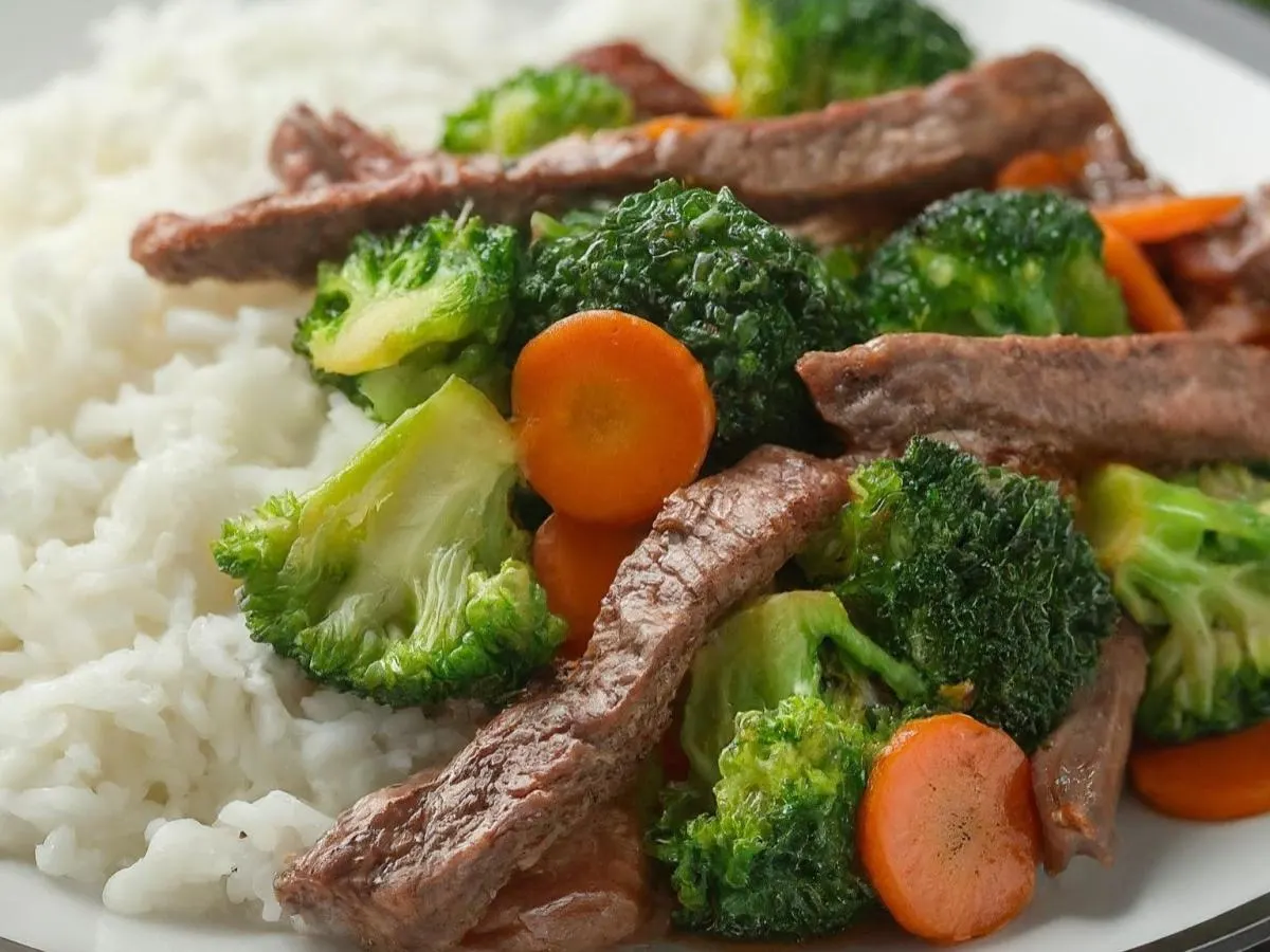 Steak with Broccoli Boxed Meal