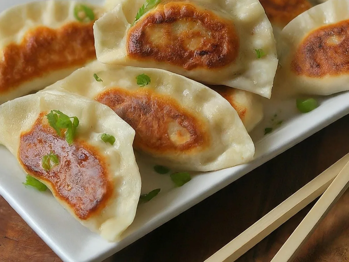 Steamed Chicken Pot Stickers