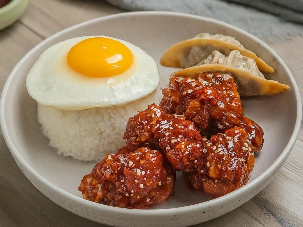Extra Sweet and Spicy Fried Chicken Bowl Extra Sweet and Spicy Fried Chicken Bowl