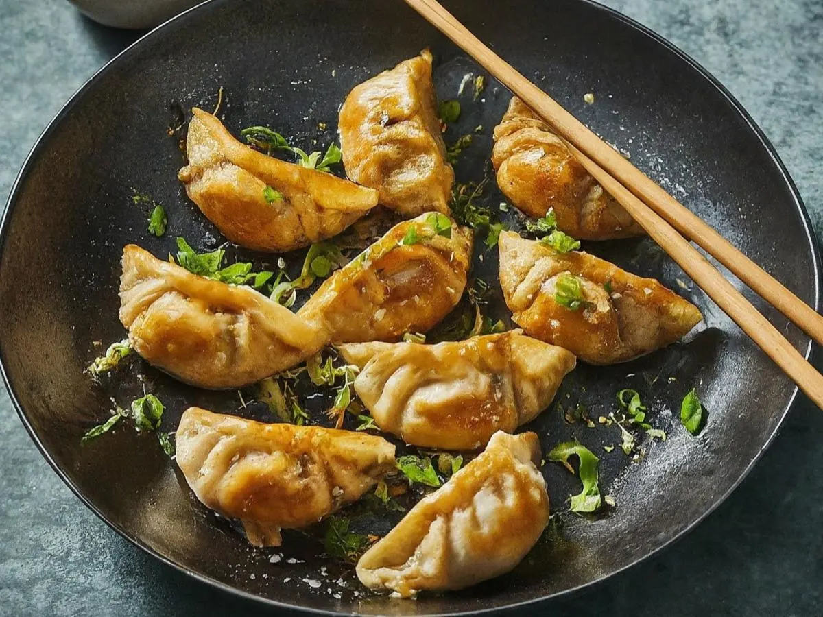 Garlic and Soy Mandu Gangjung Garlic and Soy Mandu Gangjung