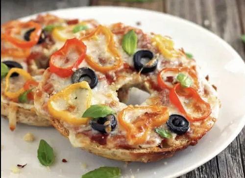 Veggie Pizza Bagels Veggie Pizza Bagels