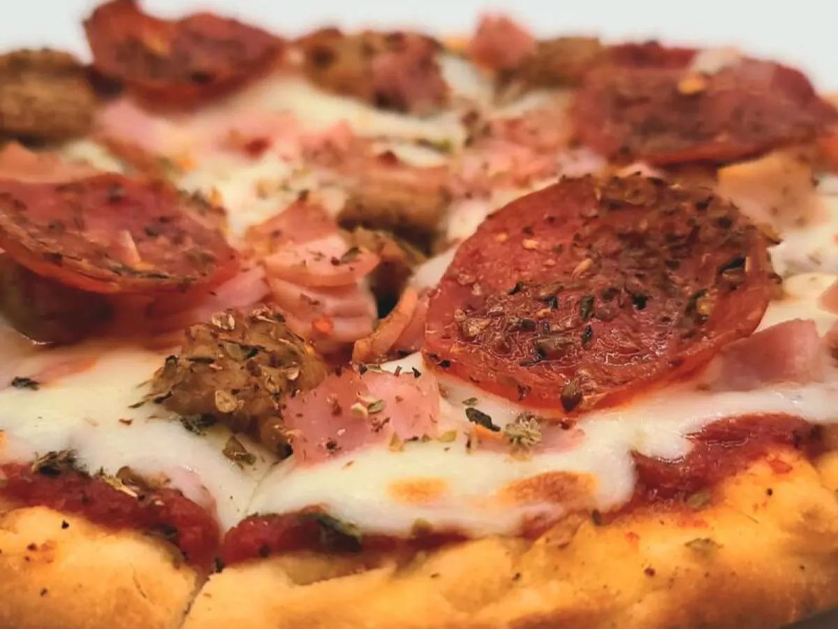 Lovin Da Meat Pizza Lovin Da Meat Pizza