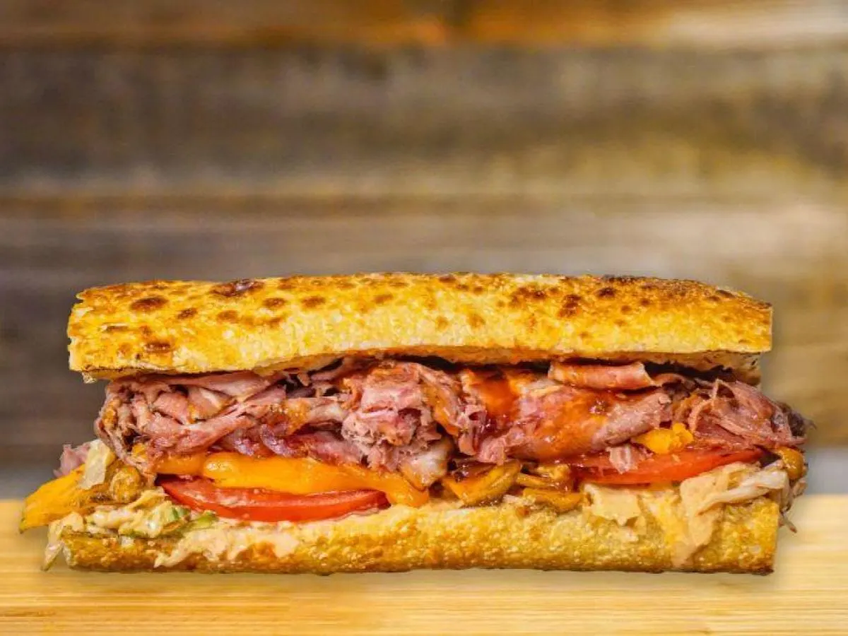 Smoked Brisket Sandwich with Garden Salad Smoked Brisket Sandwich with Garden Salad