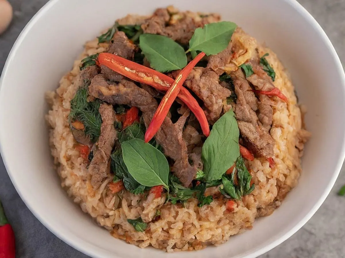 Spicy Basil Fried Rice With Beef Spicy Basil Fried Rice With Beef
