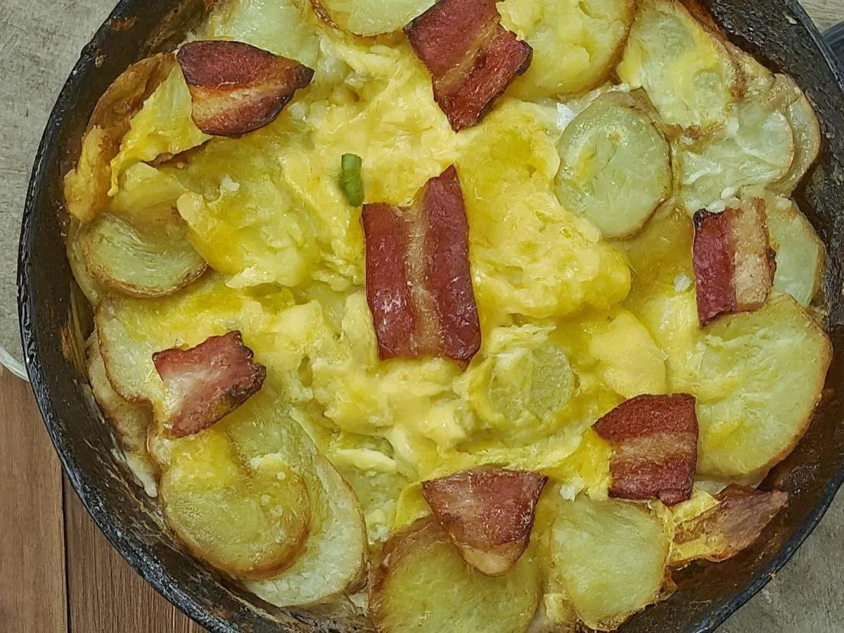 Potato, Cheese, And Egg Casserole With Bacon